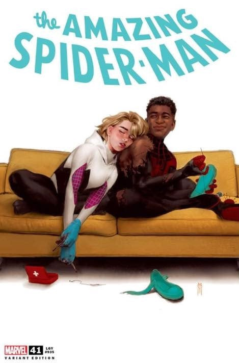 AMAZING SPIDER-MAN 41 MIGUEL MERCADO MILES & SPIDER-GWEN EXCLUSIVE